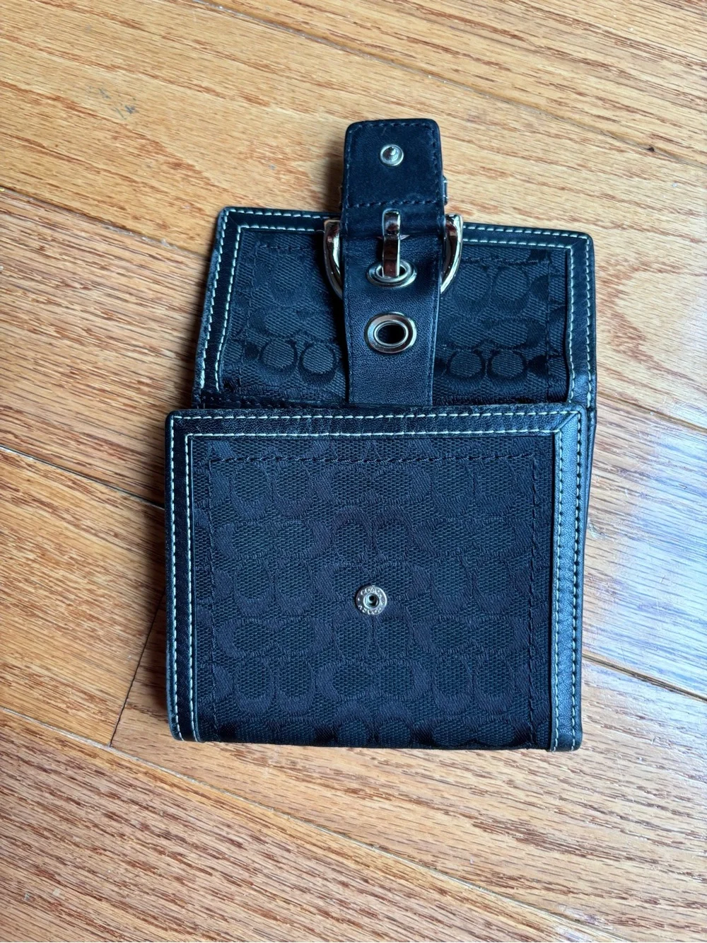 Vintage Coach Soho Buckle Shoulder Bag Black Contrast Stitching 10316 W/Wallet